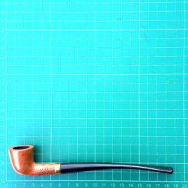 Marca Mignon; stylish 10 minute briar pipe; honey-blonde natural finish  <BR>  54-MarMigNatCu
